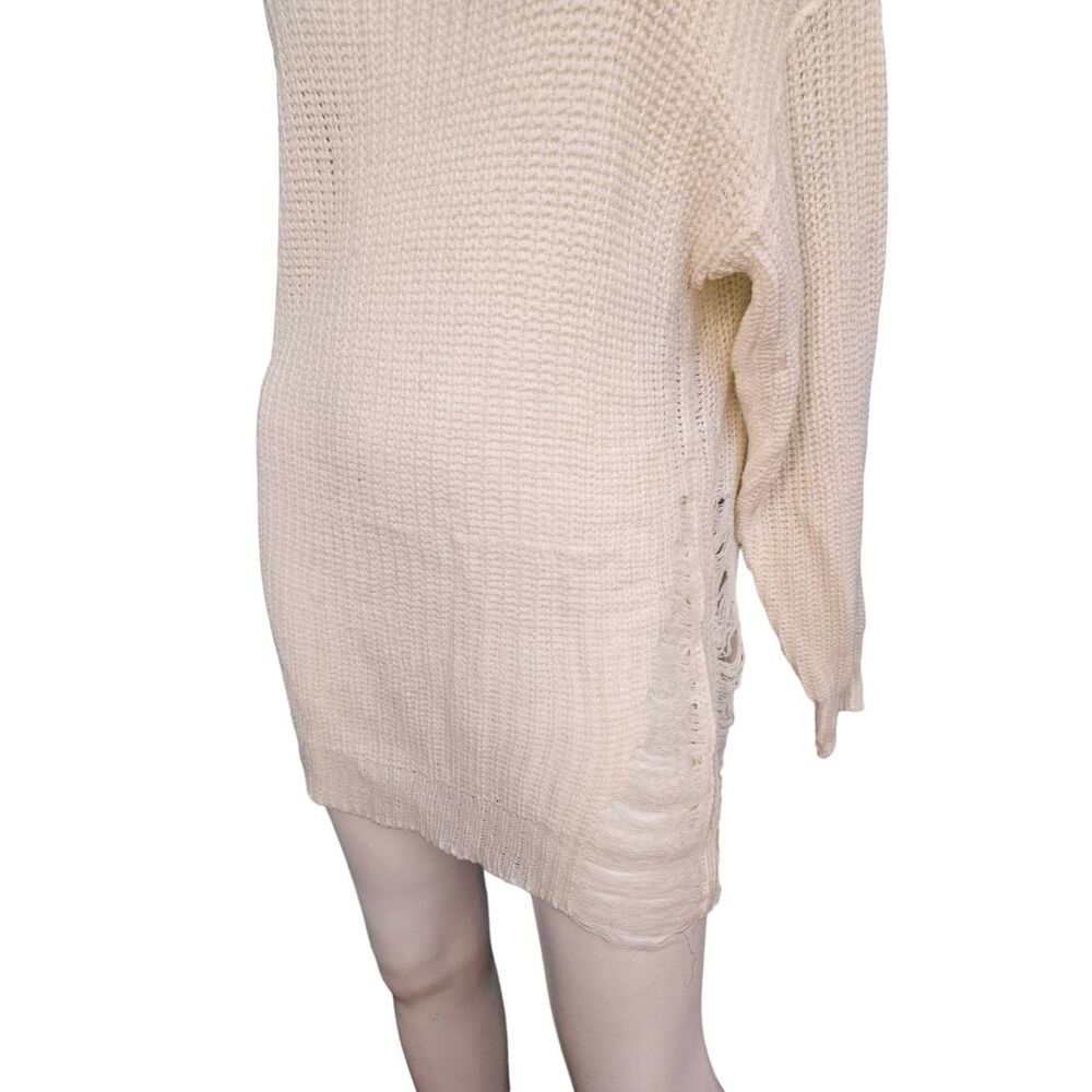 Cream Distressed Sweater Womens Size Large - Picture 5 of 8